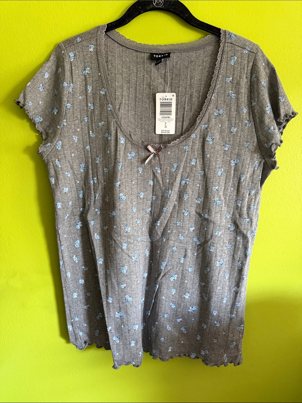 NWT Torrid Gray & Blue Floral Coquette Short Sleeve T Tee Shirt Size 0 L 12